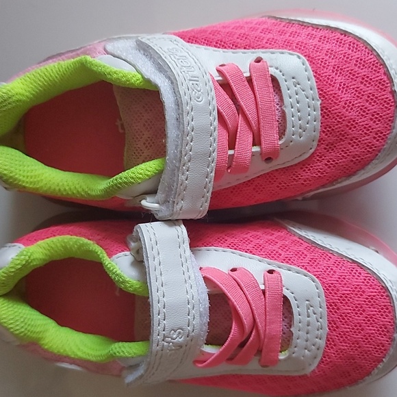 Carter's Light Up Running Shoes Size 7 - Picture 3 of 5